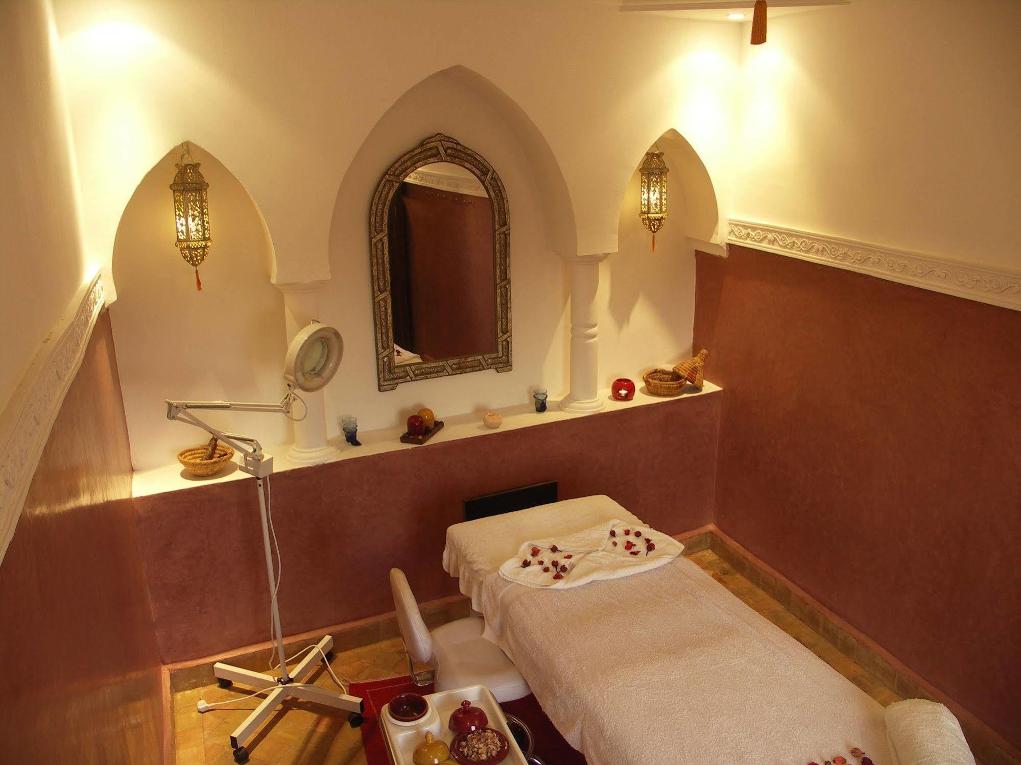 Riad El Noujoum Marrákes Kültér fotó